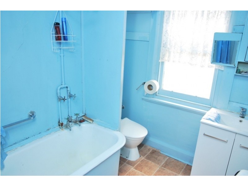 77 Central Avenue, Moonah TAS 7009