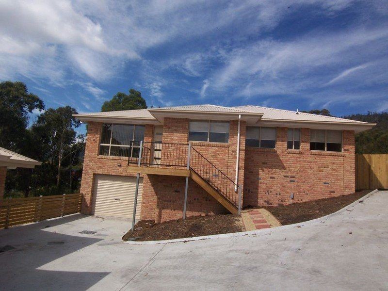 2/42-44 Branscombe Road, Claremont TAS 7011