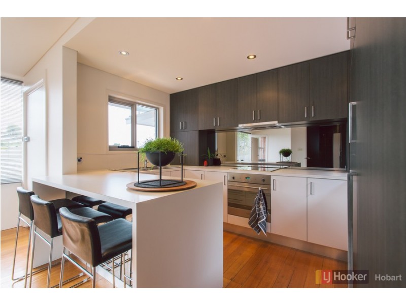 3/3 Watkins Avenue, West Hobart TAS 7000