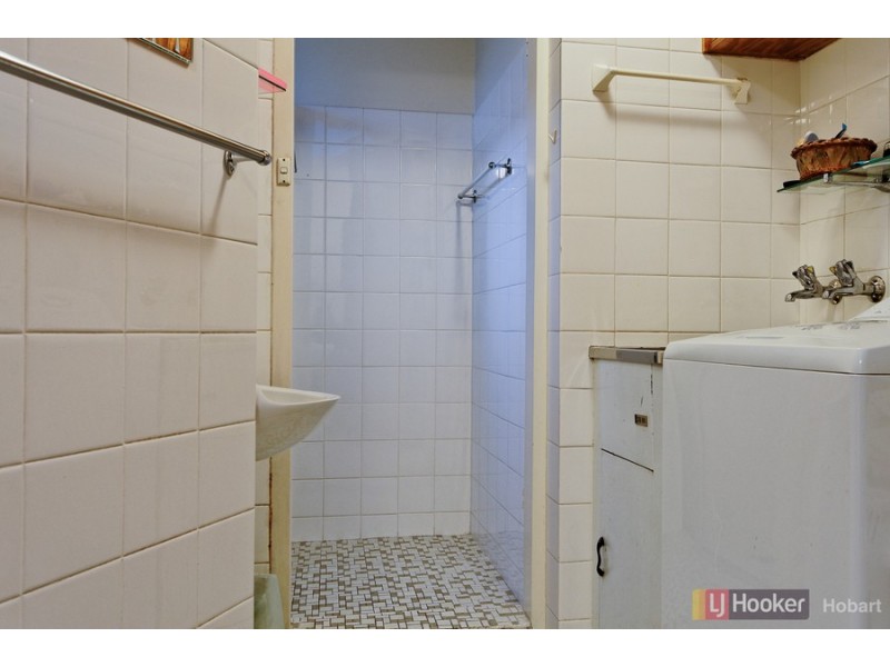 15/92 Barrack Street, Hobart TAS 7000