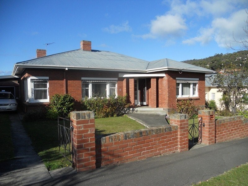 14 David Avenue, Sandy Bay TAS 7005