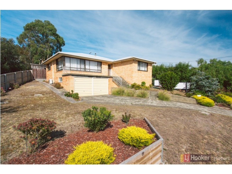 140 Carella Street, Howrah TAS 7018