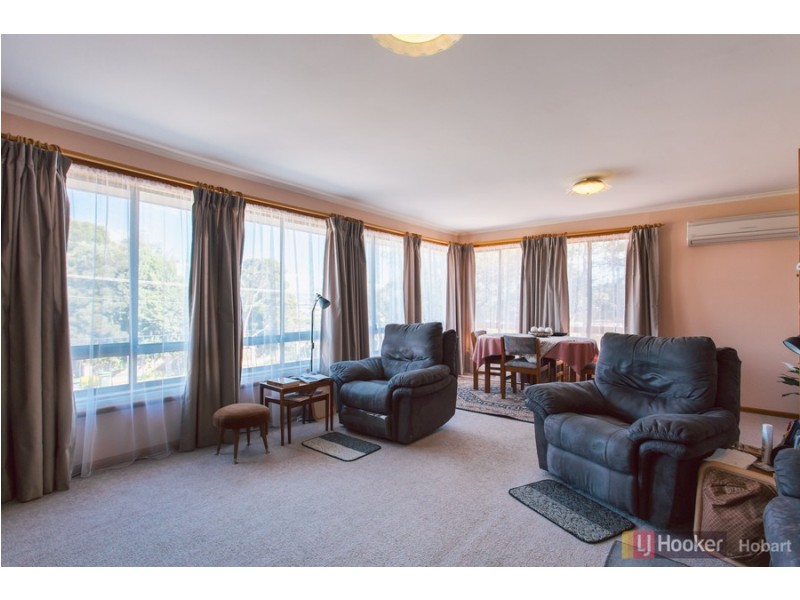 140 Carella Street, Howrah TAS 7018