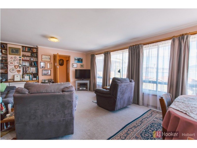 140 Carella Street, Howrah TAS 7018