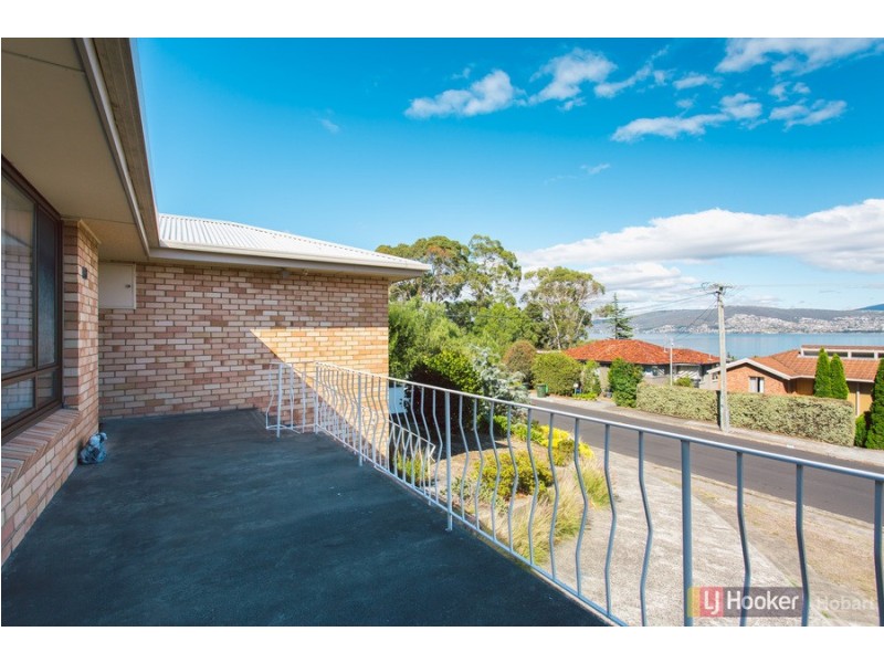 140 Carella Street, Howrah TAS 7018