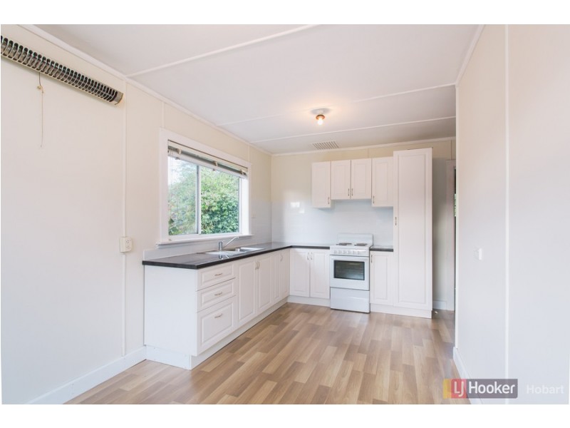 7 Barry Street, Glenorchy TAS 7010