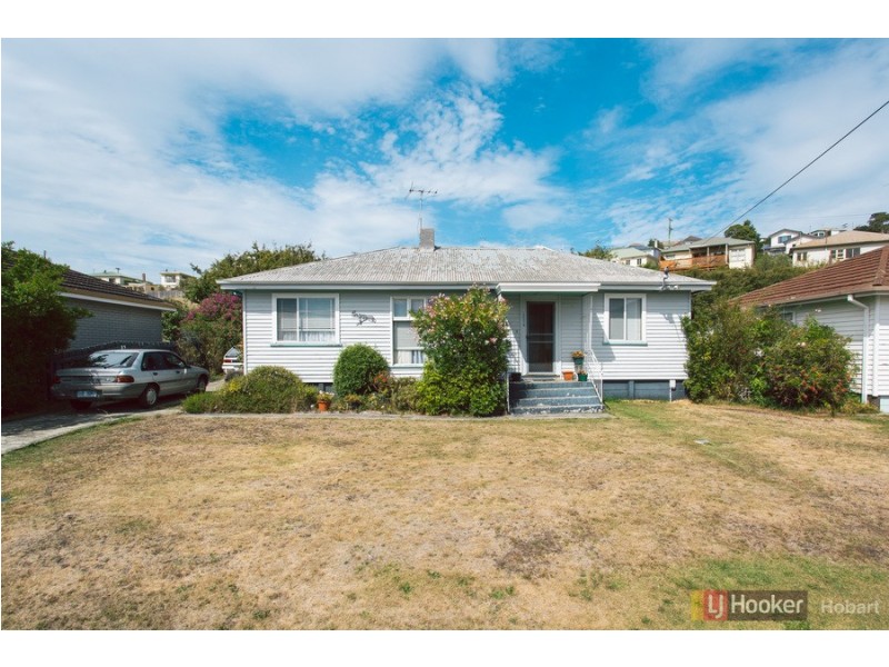 7 Barry Street, Glenorchy TAS 7010