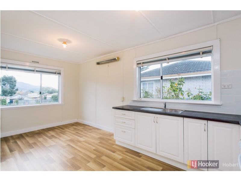 7 Barry Street, Glenorchy TAS 7010