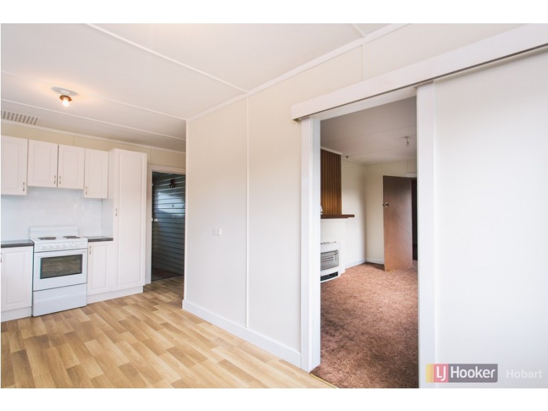 7 Barry Street, Glenorchy TAS 7010