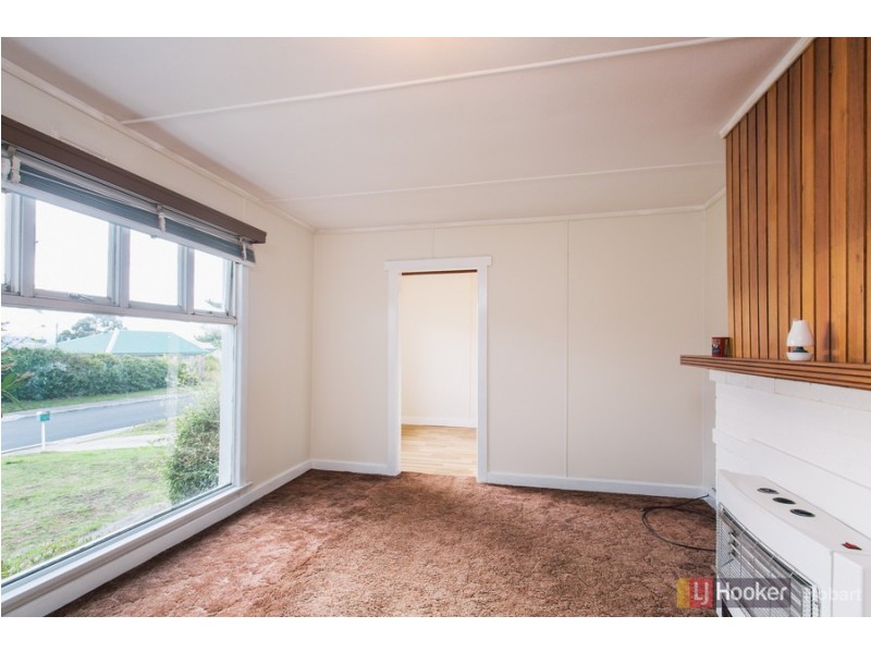 7 Barry Street, Glenorchy TAS 7010