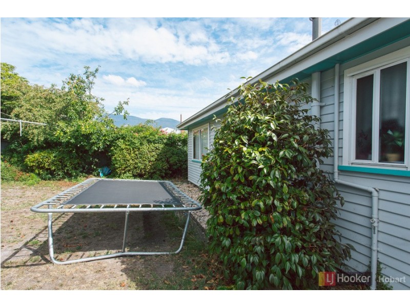 7 Barry Street, Glenorchy TAS 7010