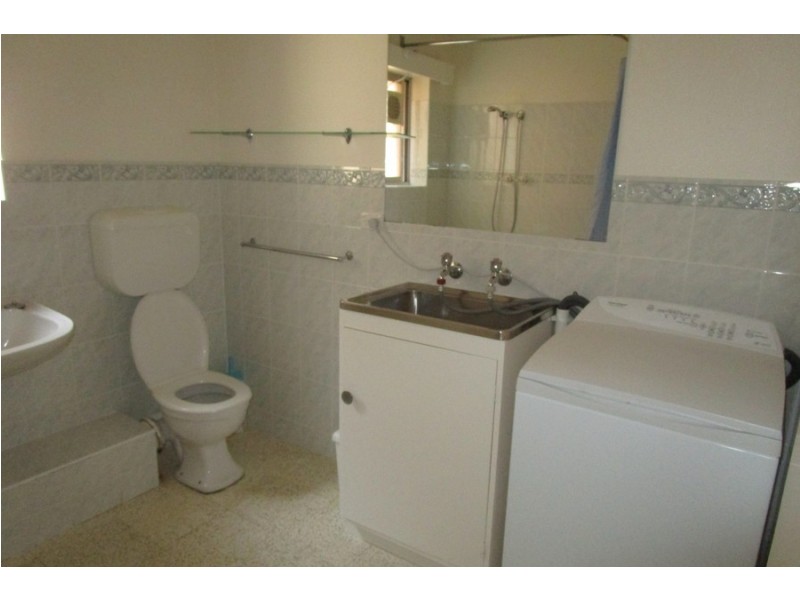 Level Ground flo/214 Churchill Avenue, Sandy Bay TAS 7005