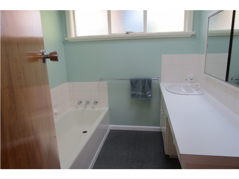 147 TRANMERE Road, Howrah TAS 7018