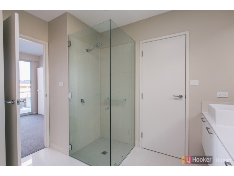 26/15 Lansdowne Crescent, West Hobart TAS 7000