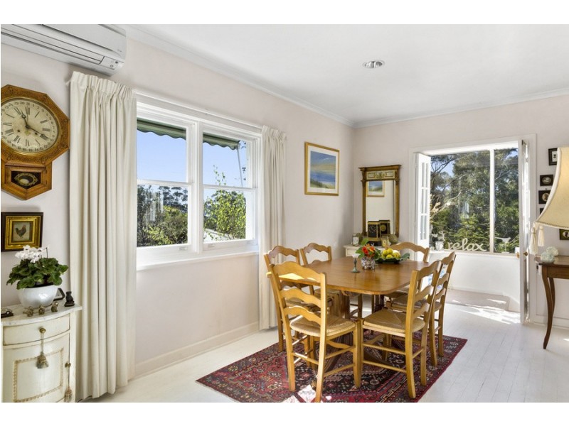 123 Channel Highway, Taroona TAS 7053