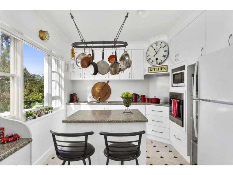 123 Channel Highway, Taroona TAS 7053