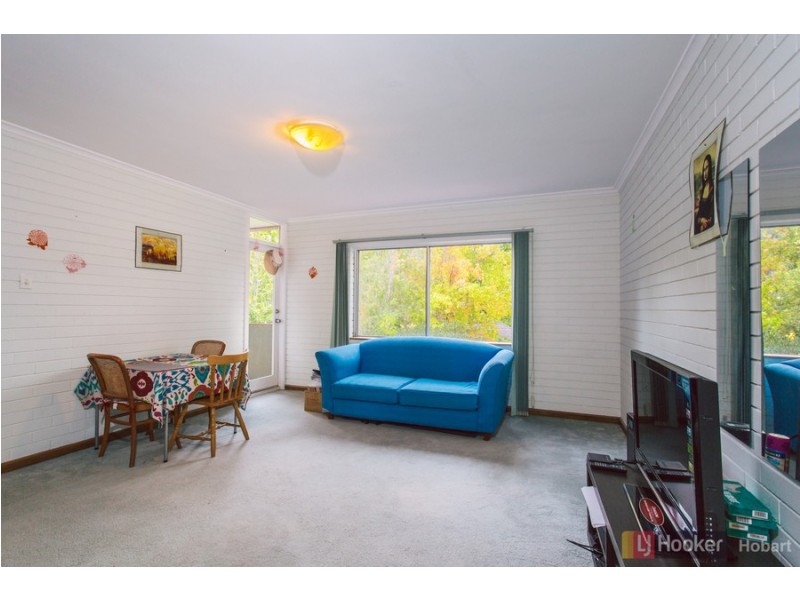 6/15 Greenlands Avenue, Sandy Bay TAS 7005