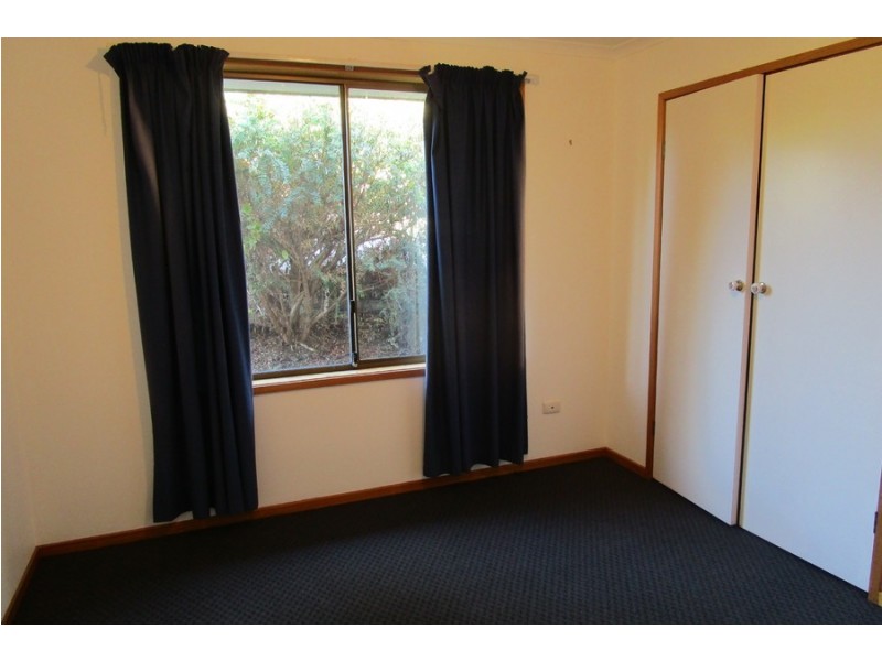 9 DAYLESFORD Road, West Moonah TAS 7009