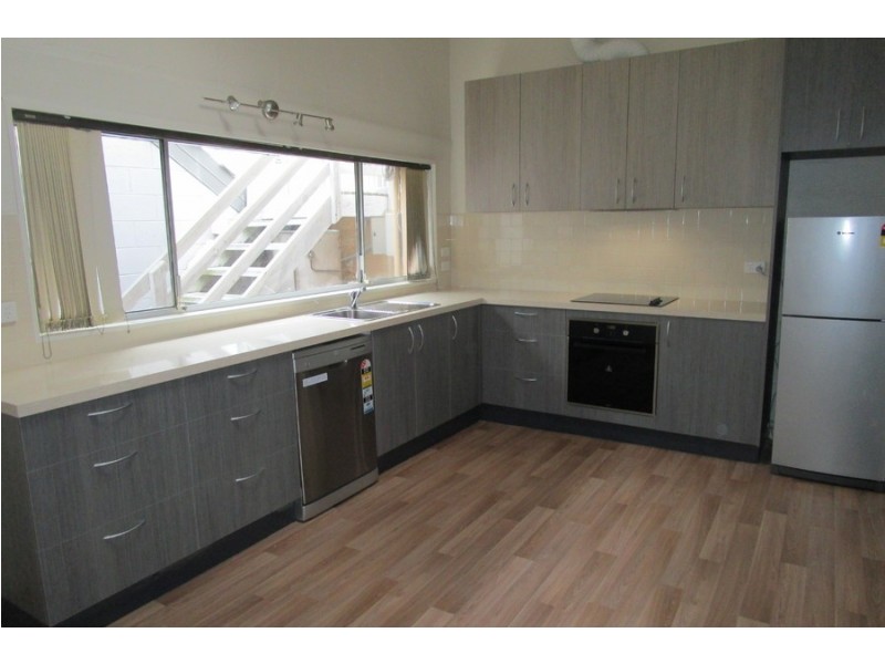 213a ELIZABETH Street, North Hobart TAS 7000