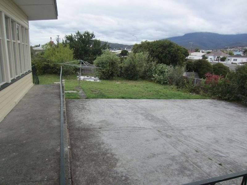 5 Ashbolt Crescent, Lutana TAS 7009