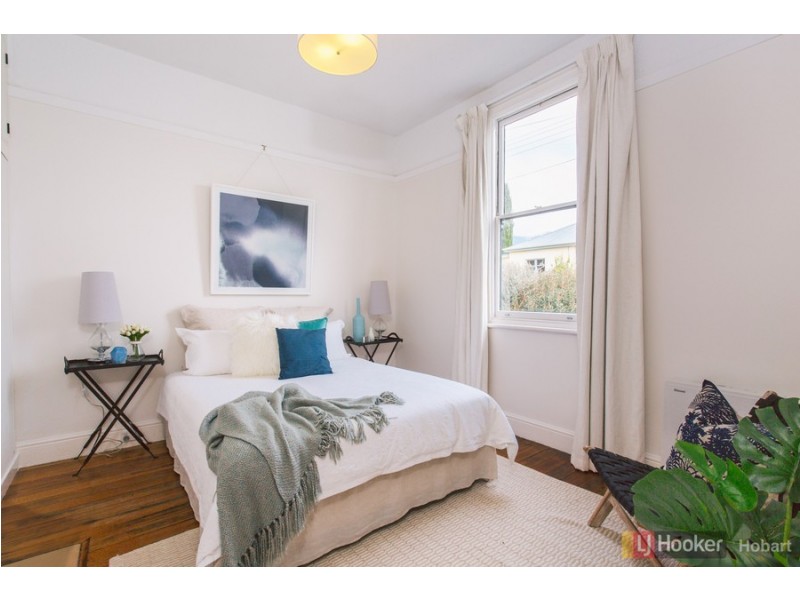 21 Hope Street, New Town TAS 7008