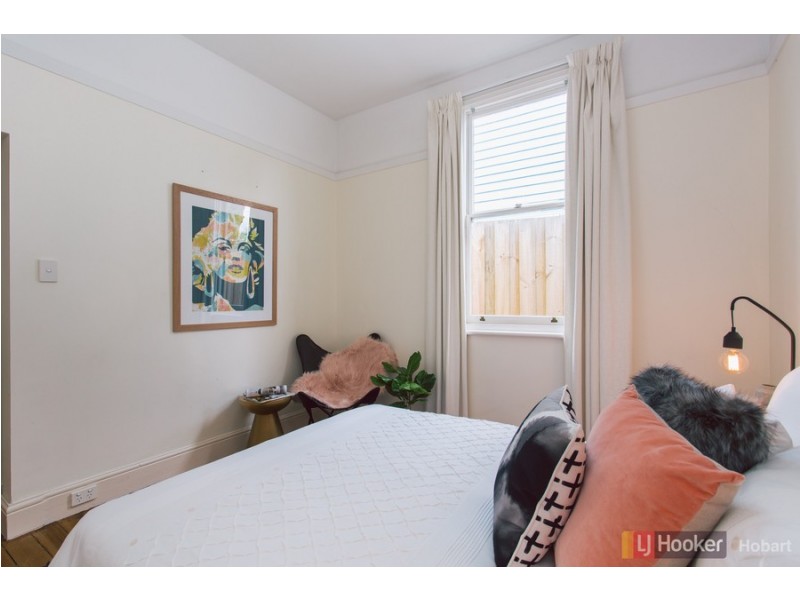 21 Hope Street, New Town TAS 7008