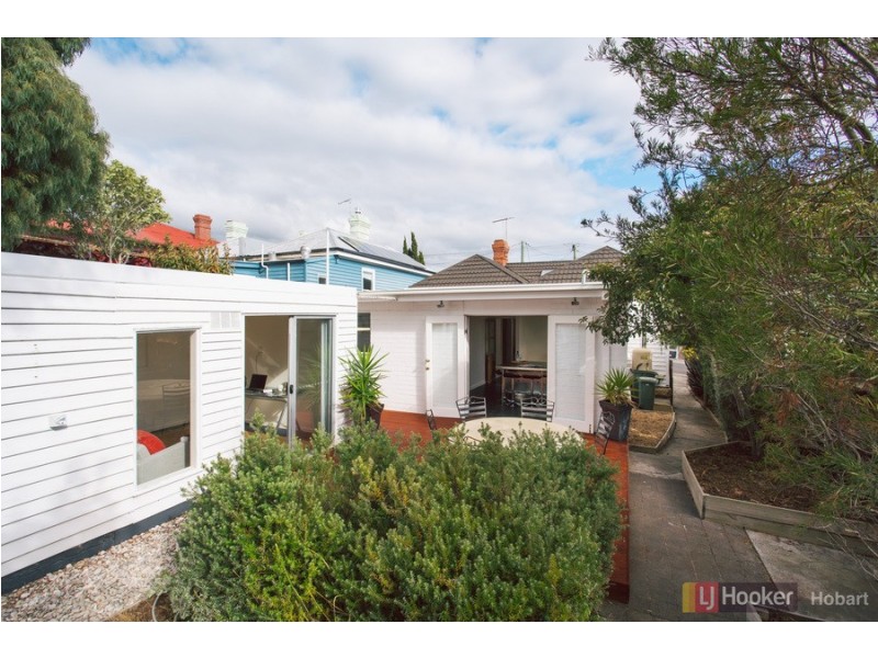 21 Hope Street, New Town TAS 7008