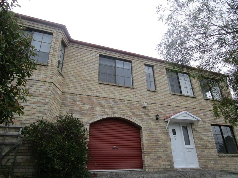 12 RUTH DRIVE, Lenah Valley TAS 7008