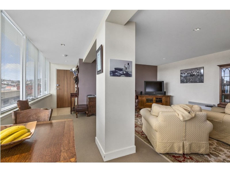 4B/33 Tower Road, New Town TAS 7008