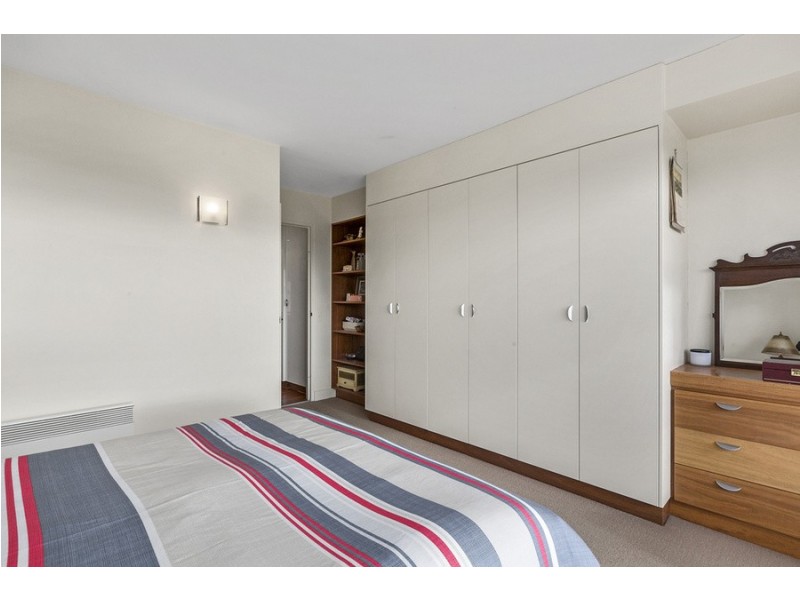 4B/33 Tower Road, New Town TAS 7008