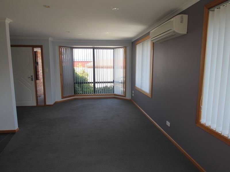 2/44 Jetty Road, Old Beach TAS 7017