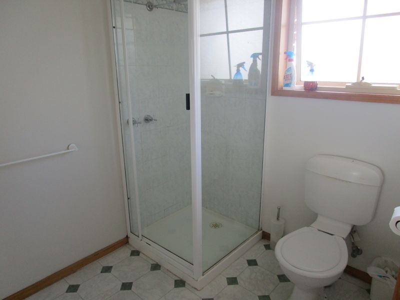 10 WELCOME AVENUE, Kingston TAS 7050
