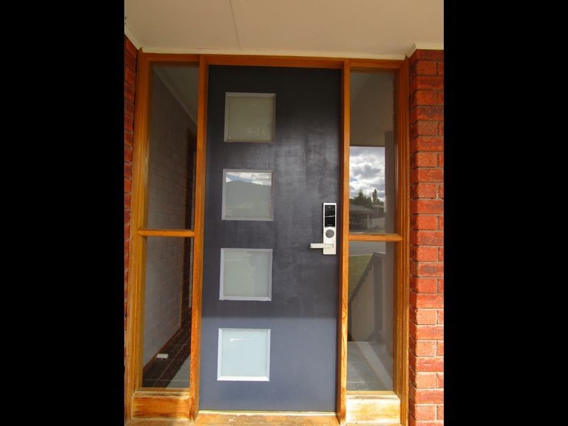 10 WELCOME AVENUE, Kingston TAS 7050
