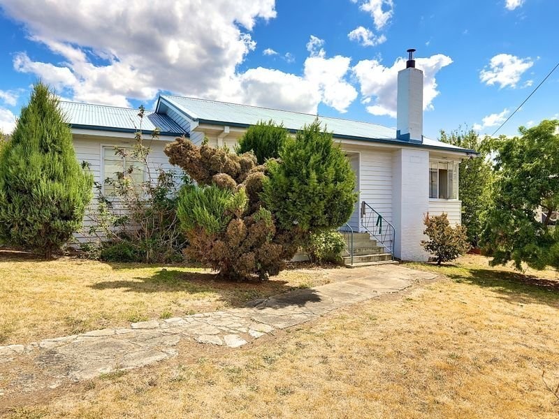 20 Moorina Crescent, Berriedale TAS 7011
