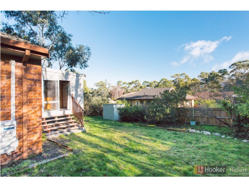 4 Lentara Avenue, Mount Nelson TAS 7007