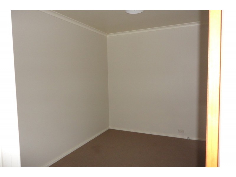 11 Bray Court, Rokeby TAS 7019