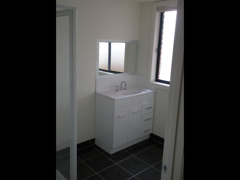 2/44 Racecourse Road, Brighton TAS 7030