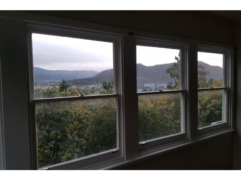 106 Sharland Avenue, New Norfolk TAS 7140