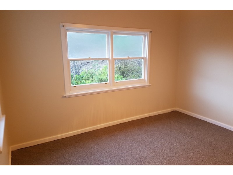 106 Sharland Avenue, New Norfolk TAS 7140