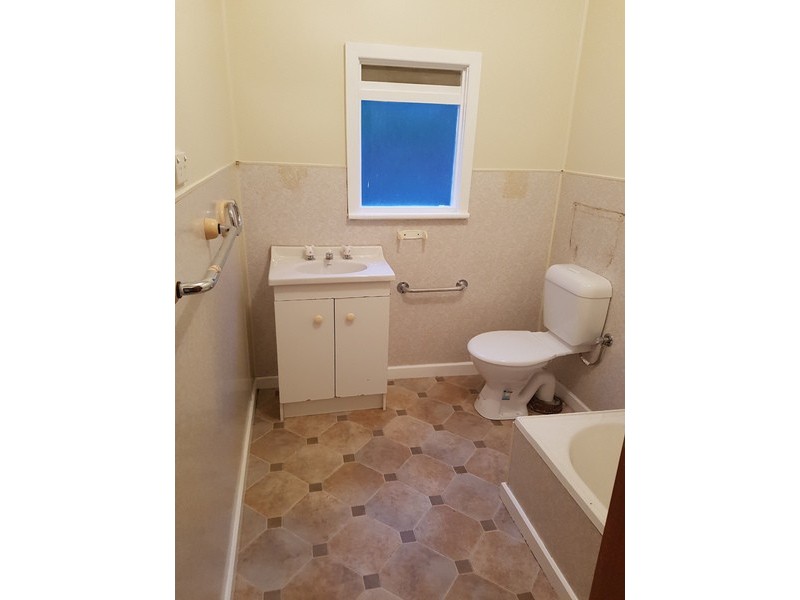 106 Sharland Avenue, New Norfolk TAS 7140