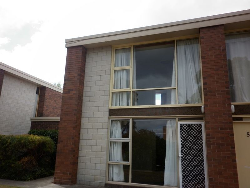 6/3 Clifford Court, Howrah TAS 7018