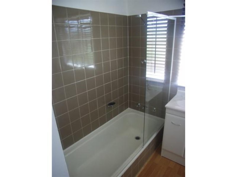 3/1A Honora Avenue, New Town TAS 7008