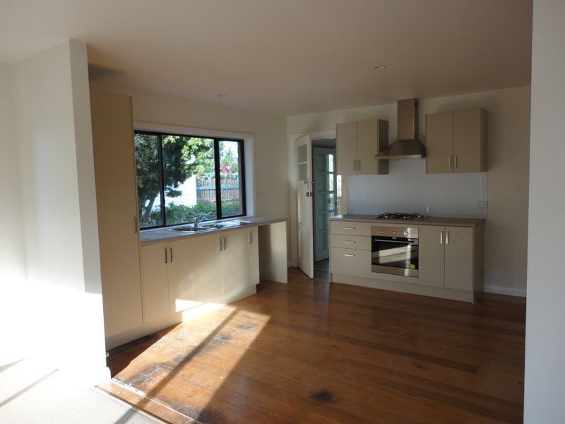 21 Edinburgh Cres, Goodwood TAS 7010