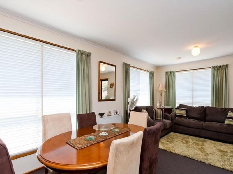 1/15 Nagle Place, Glenorchy TAS 7010