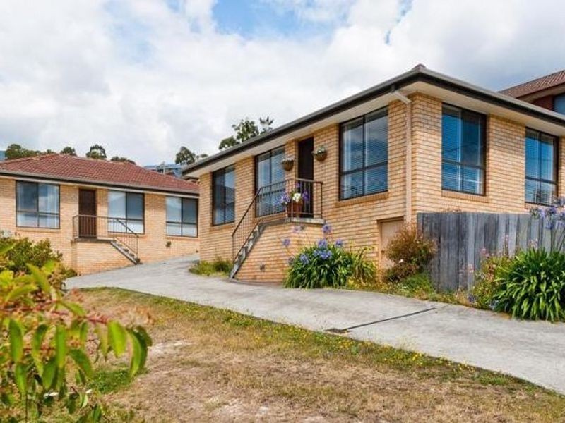 1/15 Nagle Place, Glenorchy TAS 7010