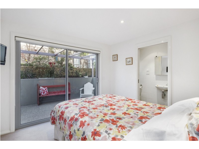 3/36 Maning Avenue, Sandy Bay TAS 7005