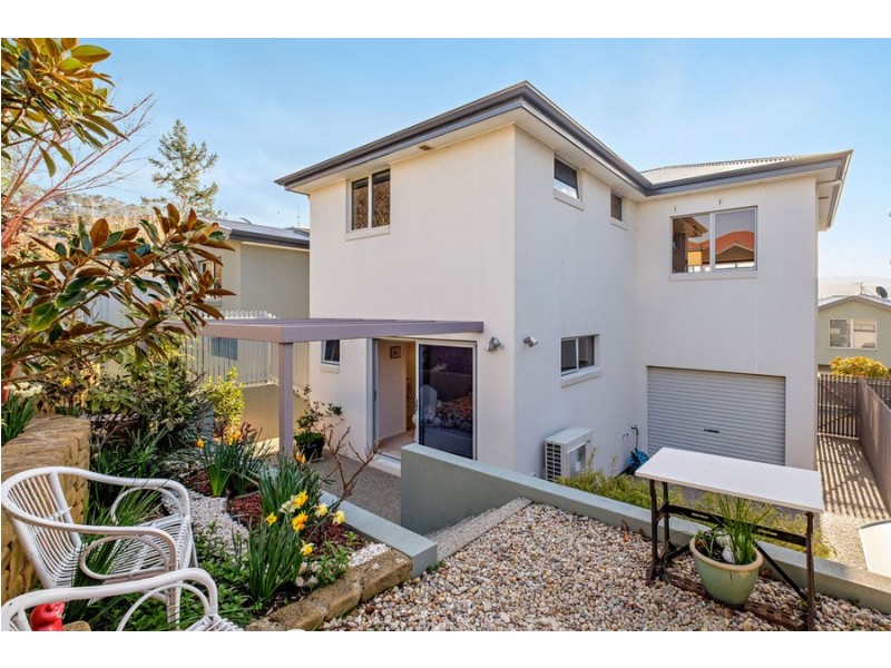 3/36 Maning Avenue, Sandy Bay TAS 7005