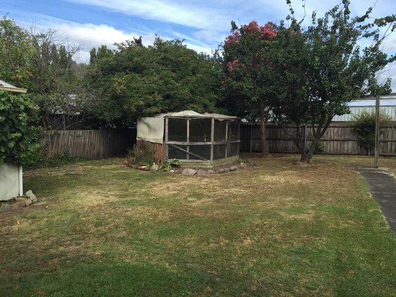 2 Oast Street, New Norfolk TAS 7140