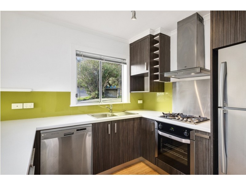 1/7 Castlereagh Court, Lenah Valley TAS 7008