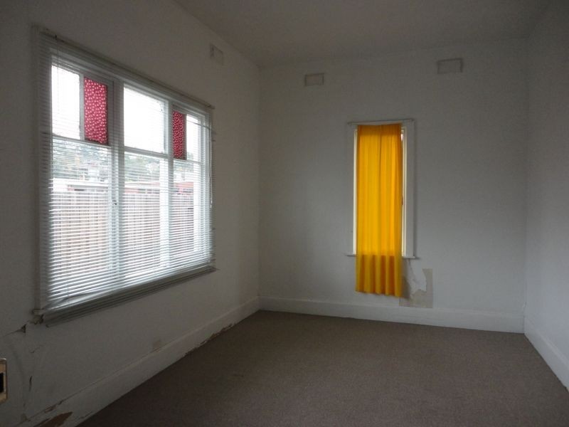 11a Beach Road, Kingston TAS 7050